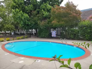 Photo #4: 41136590 Listing