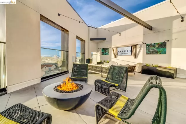 MLS: 41136591 Condo For Sale