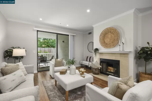 MLS: 41136597 Condo For Sale