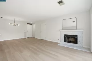 Photo #2: 41136638 Listing