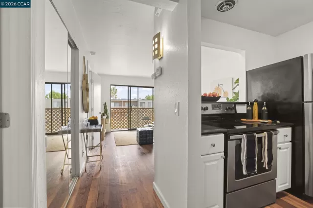 MLS: 41136658 Condo For Sale