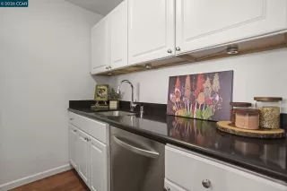 Photo #3: 41136658 Listing