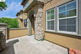 Photo #2: 41136683 Listing