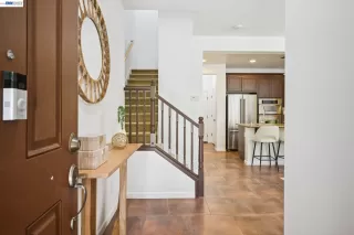 Photo #4: 41136683 Listing
