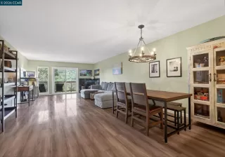 Photo #4: 41136691 Listing
