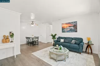 Photo #4: 41136707 Listing