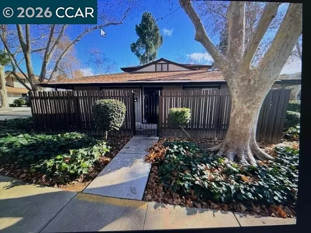 MLS: 41136735 Condo For Sale