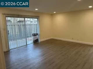 Photo #5: 41136735 Listing
