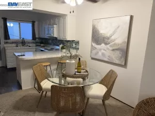 Photo #1: 41136768 Listing