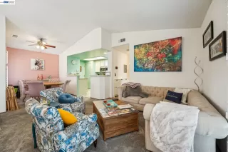 Photo #2: 41136779 Listing