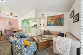 Photo #3: 41136779 Listing
