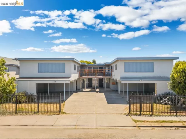 MLS: 41136845 Condo For Sale
