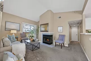 Photo #2: 41136859 Listing