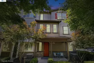 Photo #2: 41136867 Listing