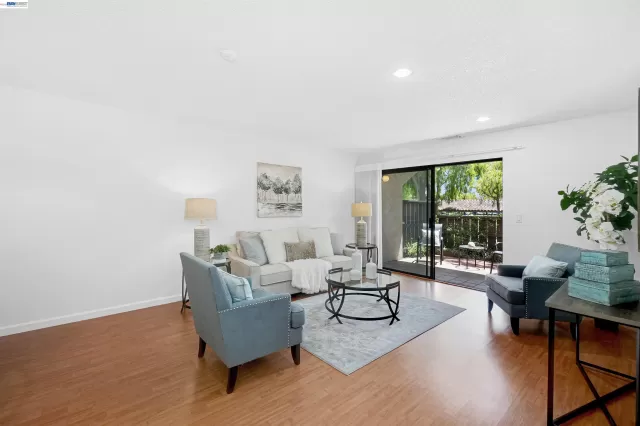 MLS: 41136928 Condo For Sale