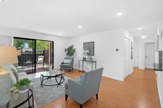 Photo #3: 41136928 Listing 