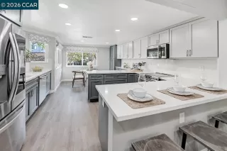 Photo #2: 41136944 Listing 
