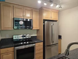 Photo #2: 41136945 Listing 