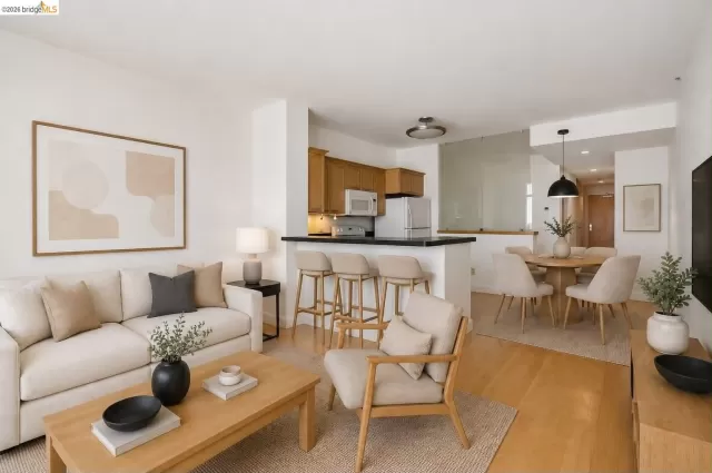 MLS: 41136964 Condo For Sale