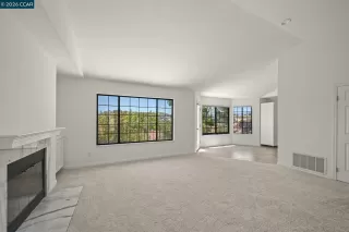 Photo #2: 41137051 Listing