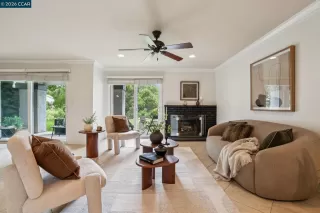 Photo #4: 41137117 Listing 