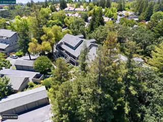Photo #2: 41137185 Listing 