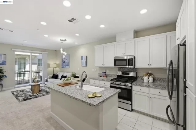 MLS: 41137232 Condo For Sale
