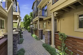 Photo #5: 41137232 Listing 