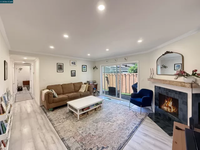 MLS: 41137274 Condo For Sale