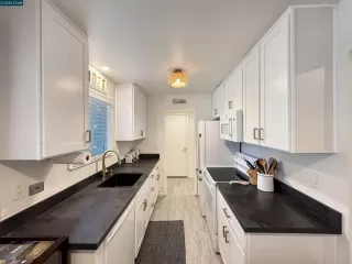 Photo #6: 41137274 Listing 
