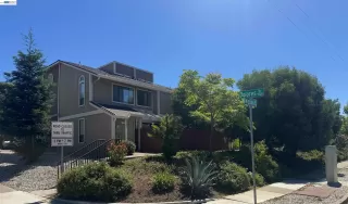 Photo #1: 41137368 Listing