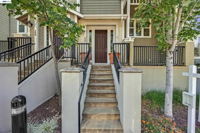 MLS: 41137385 Condo For Sale