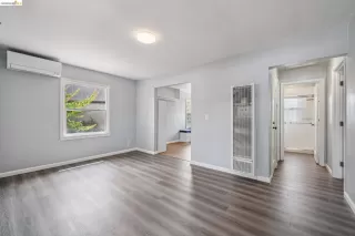 Photo #4: 41137399 Listing