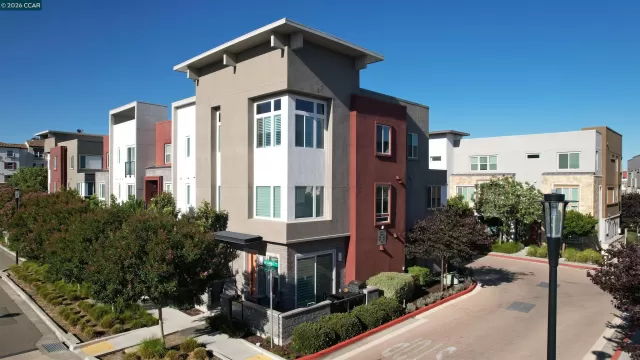 MLS: 41137447 Condo For Sale