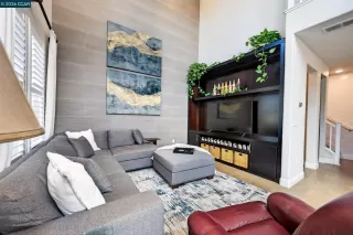 Photo #2: 41137447 Listing