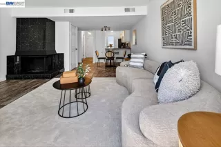 Photo #5: 41137510 Listing