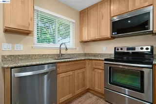 Photo #4: 41137533 Listing