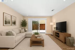 Photo #5: 41137533 Listing