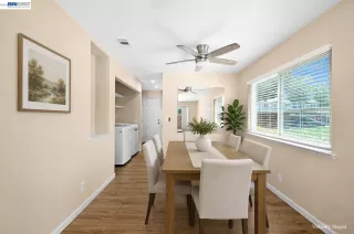 Photo #6: 41137533 Listing