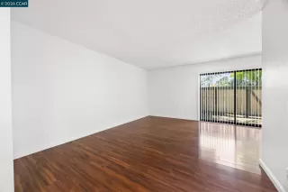 Photo #3: 41137551 Listing 