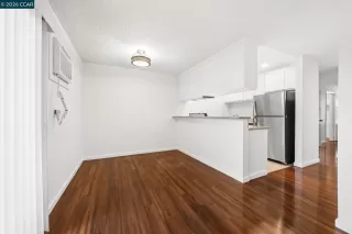 Photo #6: 41137551 Listing 