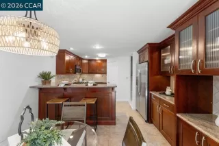 Photo #5: 41137552 Listing