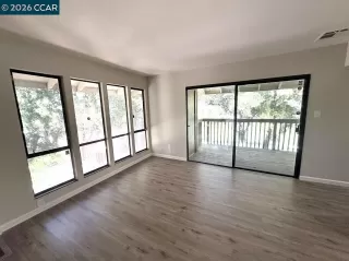 Photo #6: 41137553 Listing