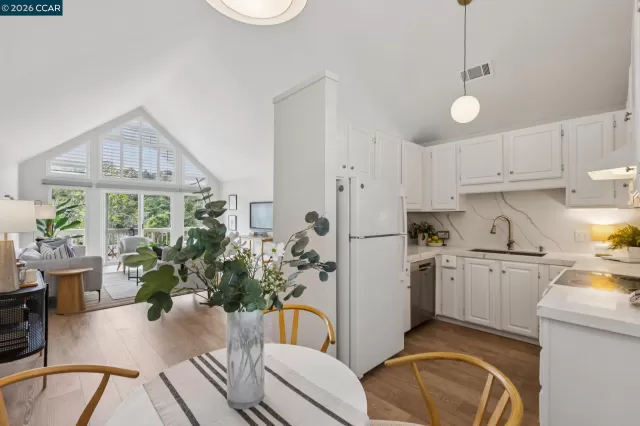 MLS: 41137643 Condo For Sale