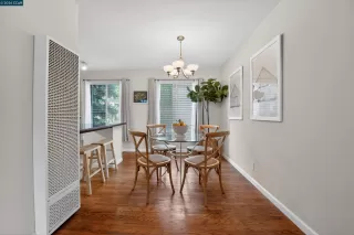 Photo #6: 41137649 Listing 