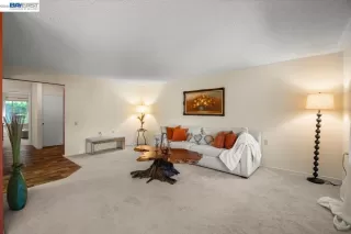 Photo #4: 41137668 Listing
