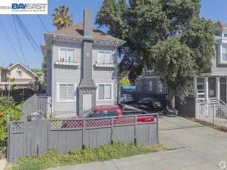 Photo #1: 41137672 Listing
