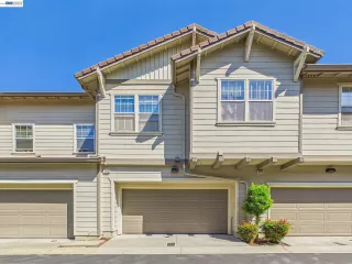 Photo #5: 41137683 Listing