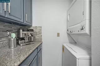 Photo #3: 41137703 Listing