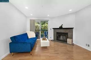 Photo #6: 41137703 Listing